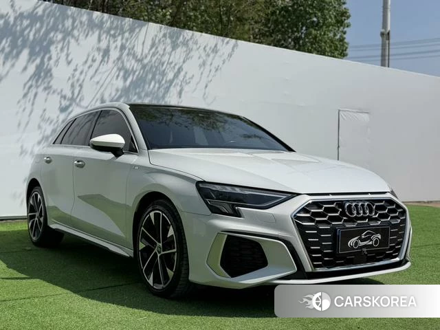 Audi A3 2022 Белый из Китая, фото 2