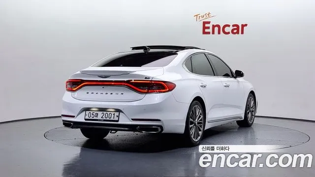 Hyundai Grandeur IG id 2724813 из Кореи 12