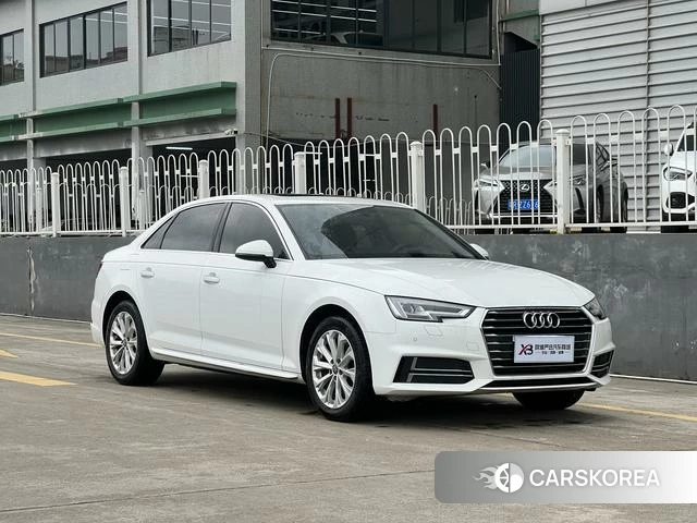 Audi A4L id 4227879 из Китая 11