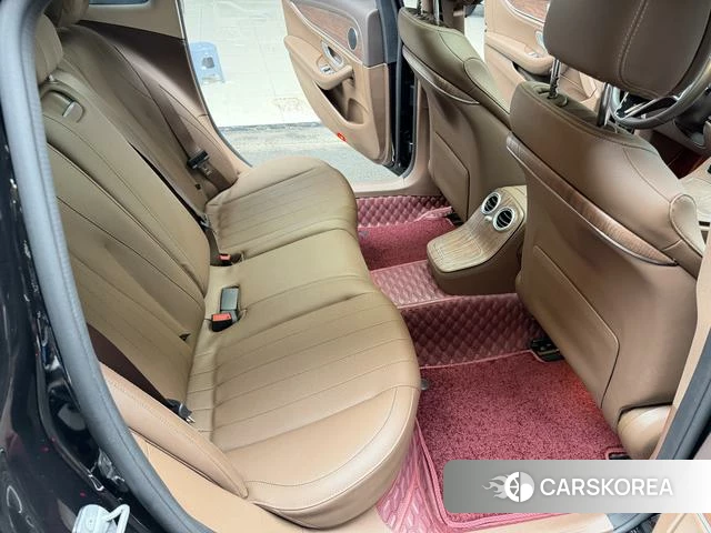 Mercedes-Benz E-class id 4290621 из Китая 12