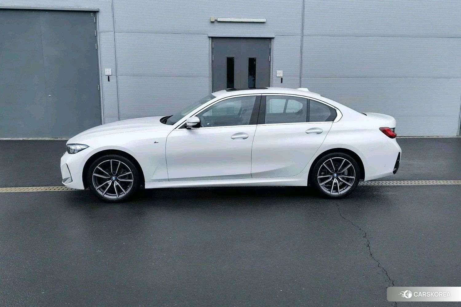 BMW 3 series 2024 Белый из Китая, фото 6