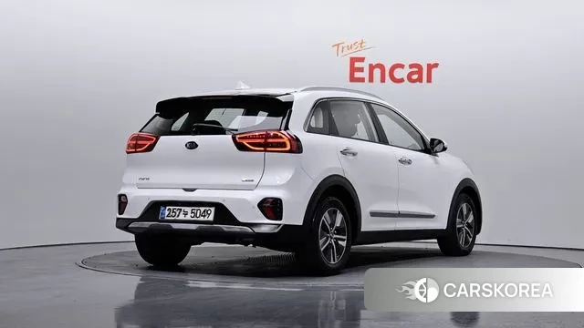Kia The New Niro id 3646324 из Кореи 12