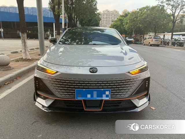 Chang'an UNI-V 2023 Темно-серый из Китая, фото 5