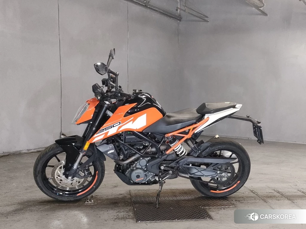 Проданный KTM 250 DUKE 2017 из Японии, фото 2