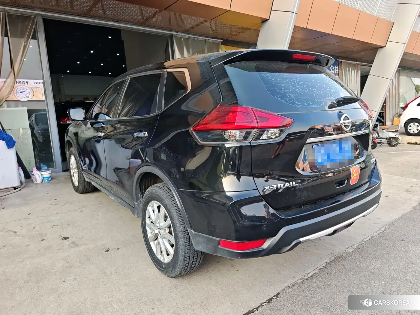 Nissan Qijun 2024 Черный из Китая, фото 2