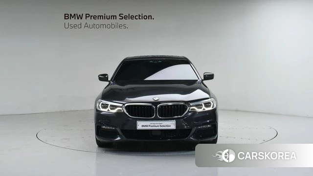 BMW 5 Series (G30) id 4508107 из Кореи 11