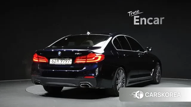 BMW 5 Series (G30) id 3682162 из Кореи 12