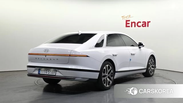 Hyundai Grandeur (GN7) id 3811833 из Кореи 12