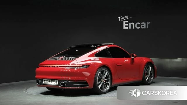 Porsche 911(992) id 4688854 из Кореи 12