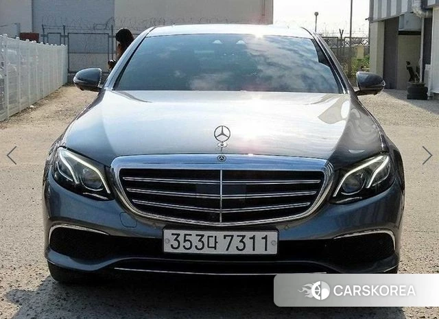 Mercedes-Benz E-Class W213 2020 Серый из Кореи, фото 2