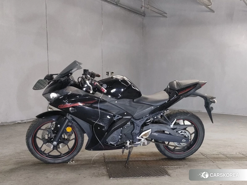 Проданный Yamaha YZF-R25 2016 из Японии, фото 2