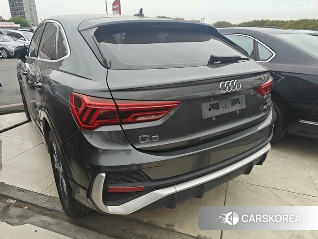 Audi Q3 Sportback 2020 Серебристо-серый из Китая, фото 3