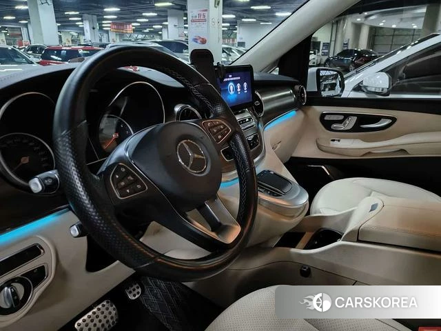Mercedes-Benz V-class id 4263259 из Китая 12