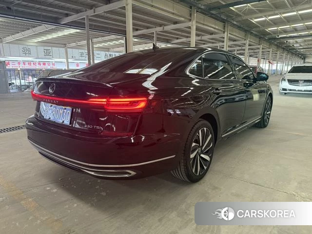 Volkswagen Passat 2022 Черный из Китая, фото 2