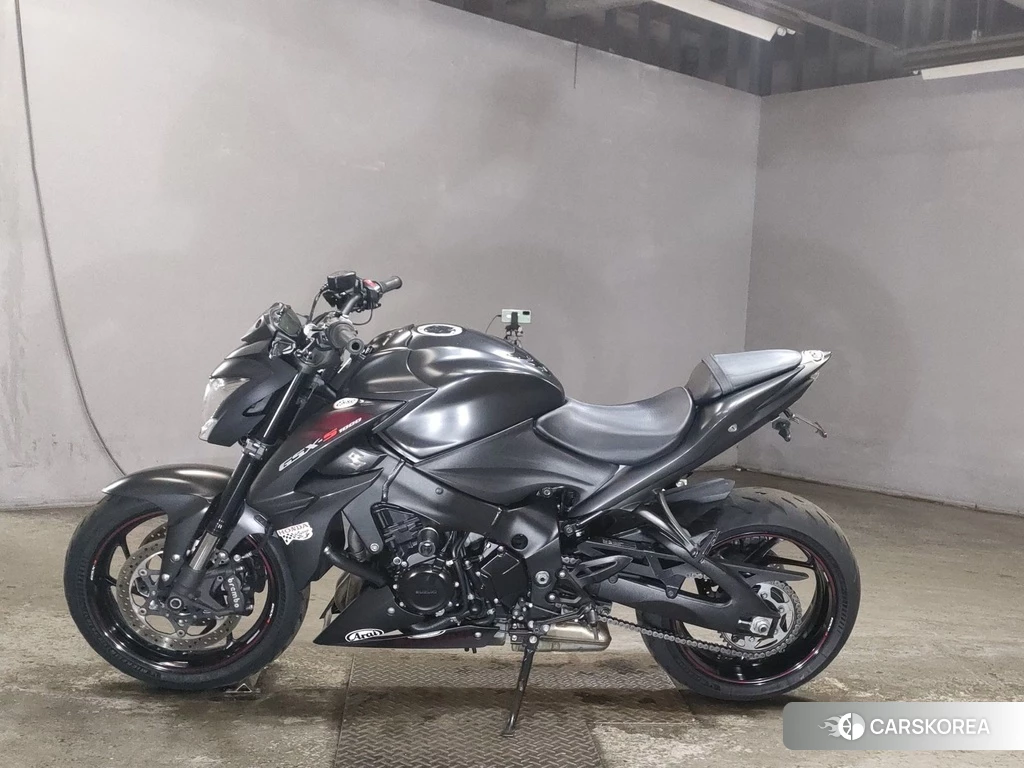 Проданный Suzuki GSX-S1000 2017 из Японии, фото 2