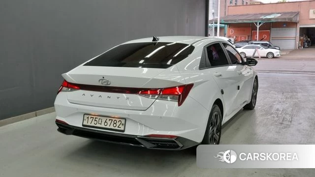 Hyundai Avante (CN7) id 4187890 из Кореи 10