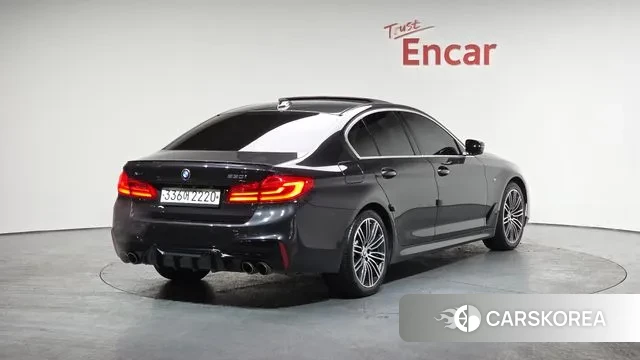 BMW 5 Series (G30) id 3621953 из Кореи 12