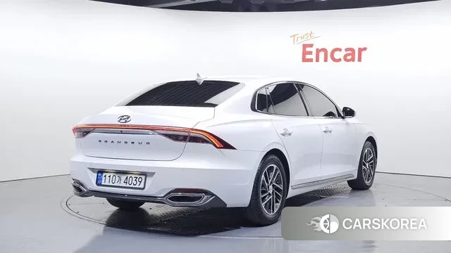 Hyundai The New Grandeur IG id 3478735 из Кореи 12