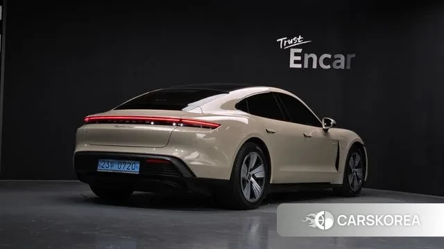 Porsche Taycan id 3312121 из Кореи 12