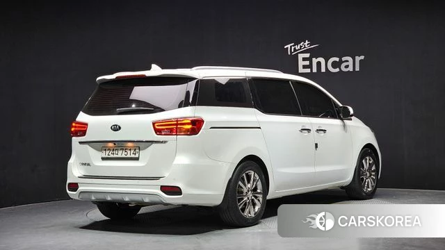 Kia The New Carnival id 4203605 из Кореи 12