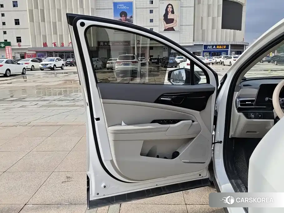 Kia Sportage id 4599580 из Китая 8