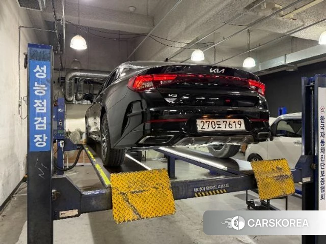 Kia K5 3rd generation 2023 Черный из Кореи, фото 2