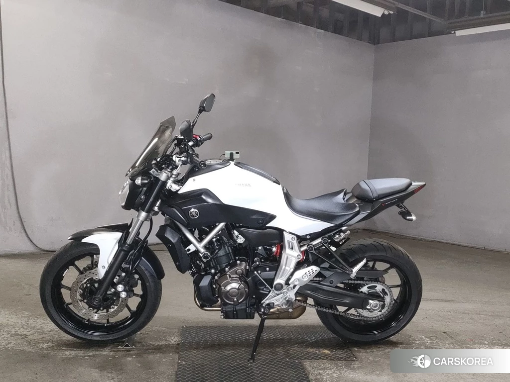 Проданный Yamaha MT-07 id 4172279 из Японии, фото 2