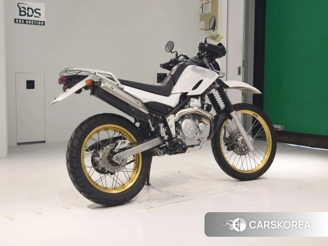 Проданный Yamaha SEROW 250 2011 из Японии, фото 2