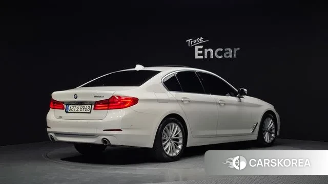 BMW 5 Series (G30) id 3611996 из Кореи 12