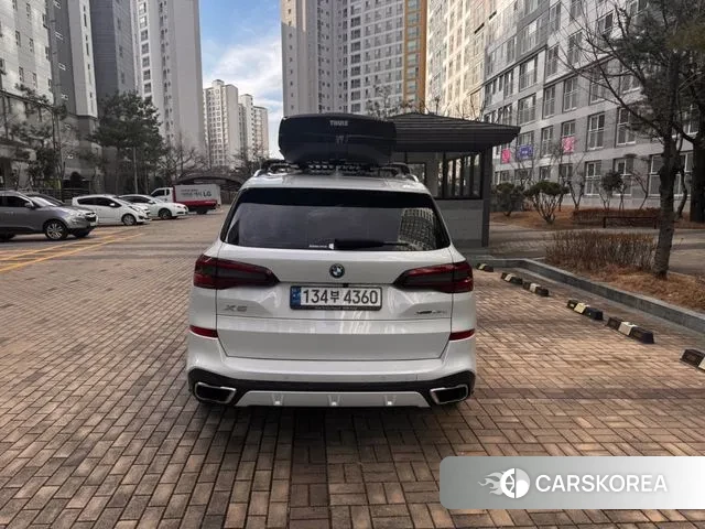 BMW X5 (G05) 2022 Белый из Кореи, фото 2