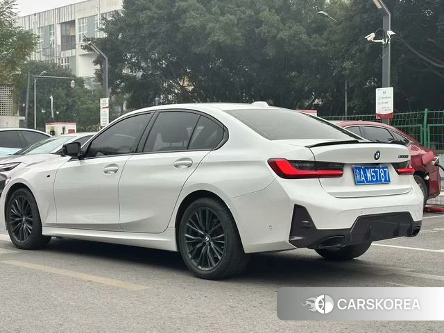 BMW 3 series 2024 Белый из Китая, фото 2