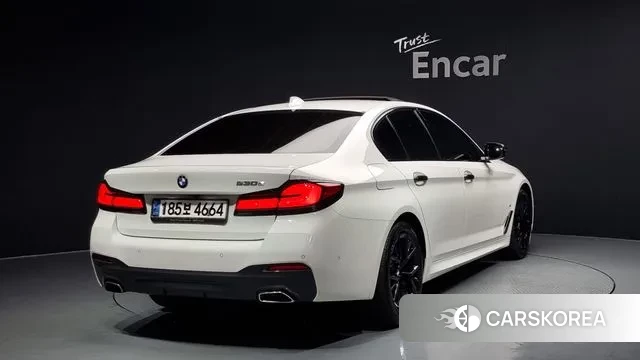 BMW 5 Series (G30) id 2994525 из Кореи 12