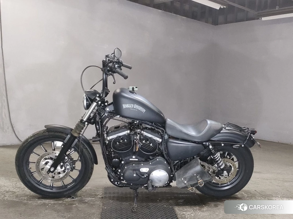 Проданный Harley-Davidson Sportster XL883N 2014 из Японии, фото 2