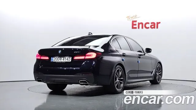 BMW 5 Series (G30) id 2811362 из Кореи 12