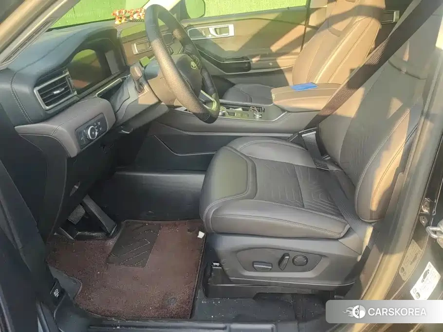 Ford Explorer id 4686145 из Китая 8