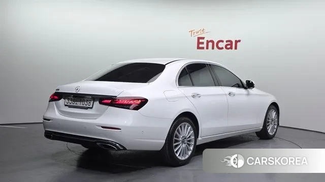 Mercedes-Benz E-Class W213 id 3611824 из Кореи 12