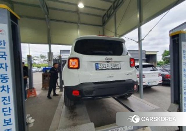 Jeep Renegade 2022 Белый из Кореи, фото 2