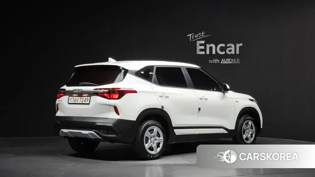 Kia Seltos id 3378383 из Кореи 12