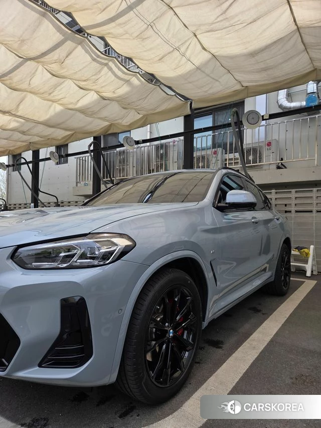 BMW X4 (G02) 2025 Небесно-голубой из Кореи, фото 2