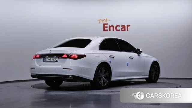 Mercedes-Benz E-Class W214 id 3909481 из Кореи 12