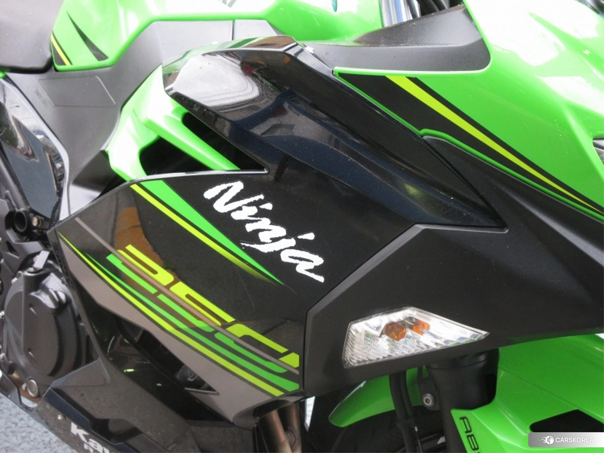 Kawasaki NINJA 250 2018 из Японии, фото 4