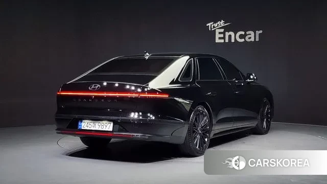 Hyundai Grandeur (GN7) id 2889226 из Кореи 12