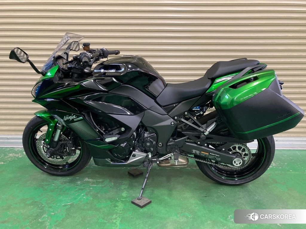 Проданный Kawasaki NINJA 1000 SX 2023 из Японии, фото 2