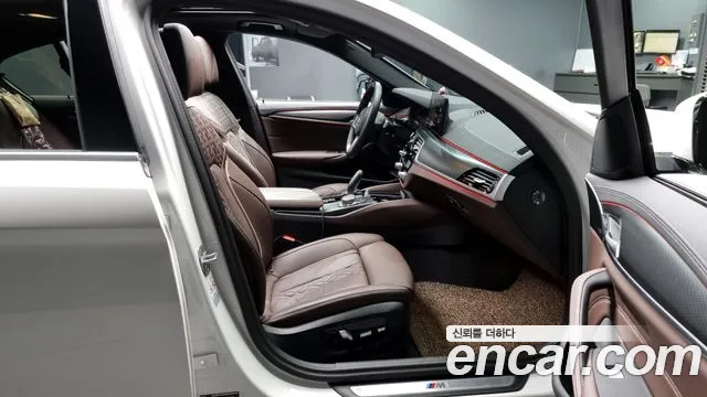 BMW 5 Series (G30) id 2671793 из Кореи 12