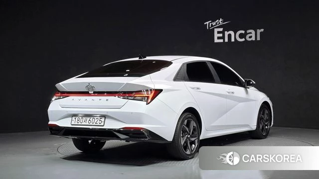 Hyundai Avante (CN7) id 3828438 из Кореи 12