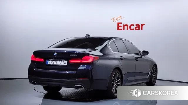 BMW 5 Series (G30) id 3273146 из Кореи 12