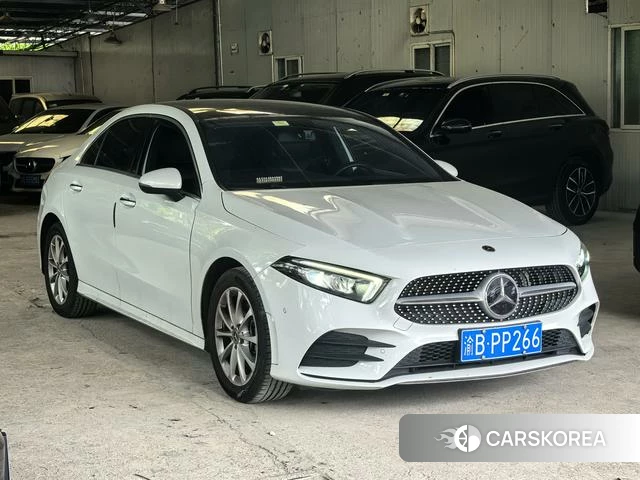 Mercedes-Benz Class A 2021 Белый из Китая, фото 3