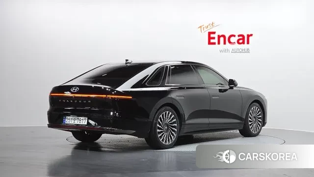 Hyundai Grandeur (GN7) id 3746052 из Кореи 12