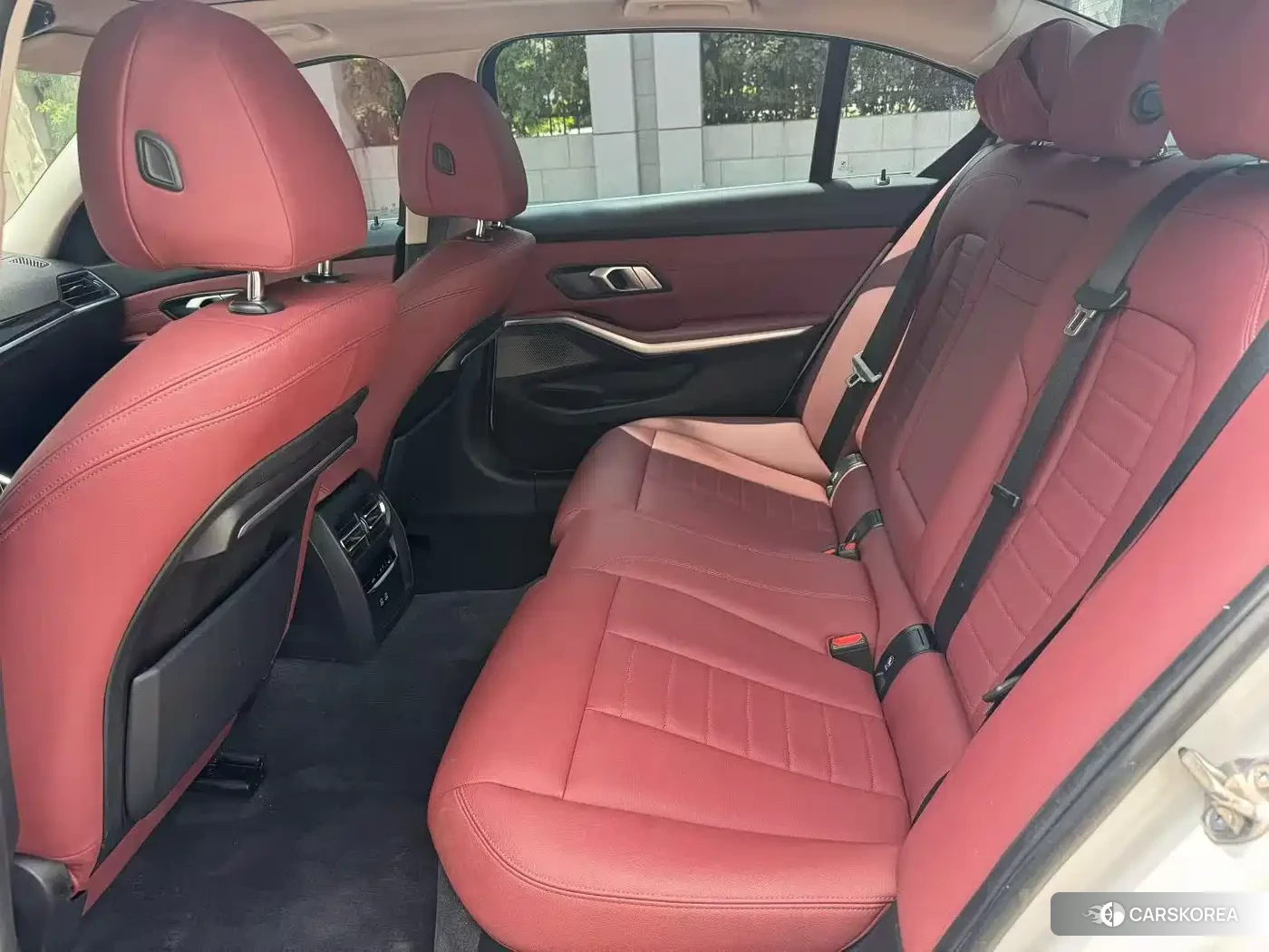 BMW 3 series 2021 Белый из Китая, фото 2