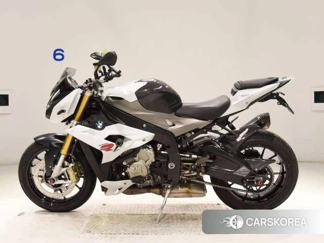 BMW S1000R 2015 из Японии